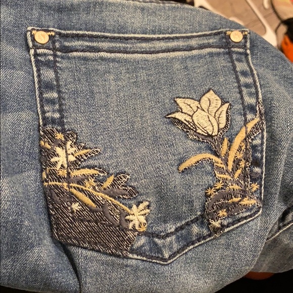 New with tag flare jeans - Picture 3 of 3